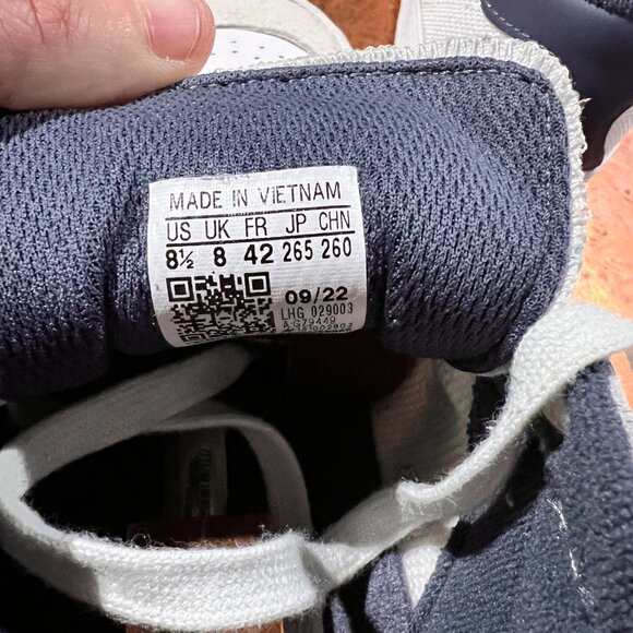 Adidas Nora Shoes | Men's 8.5 | White/Light Blue/Navy - Picture 5 of 7